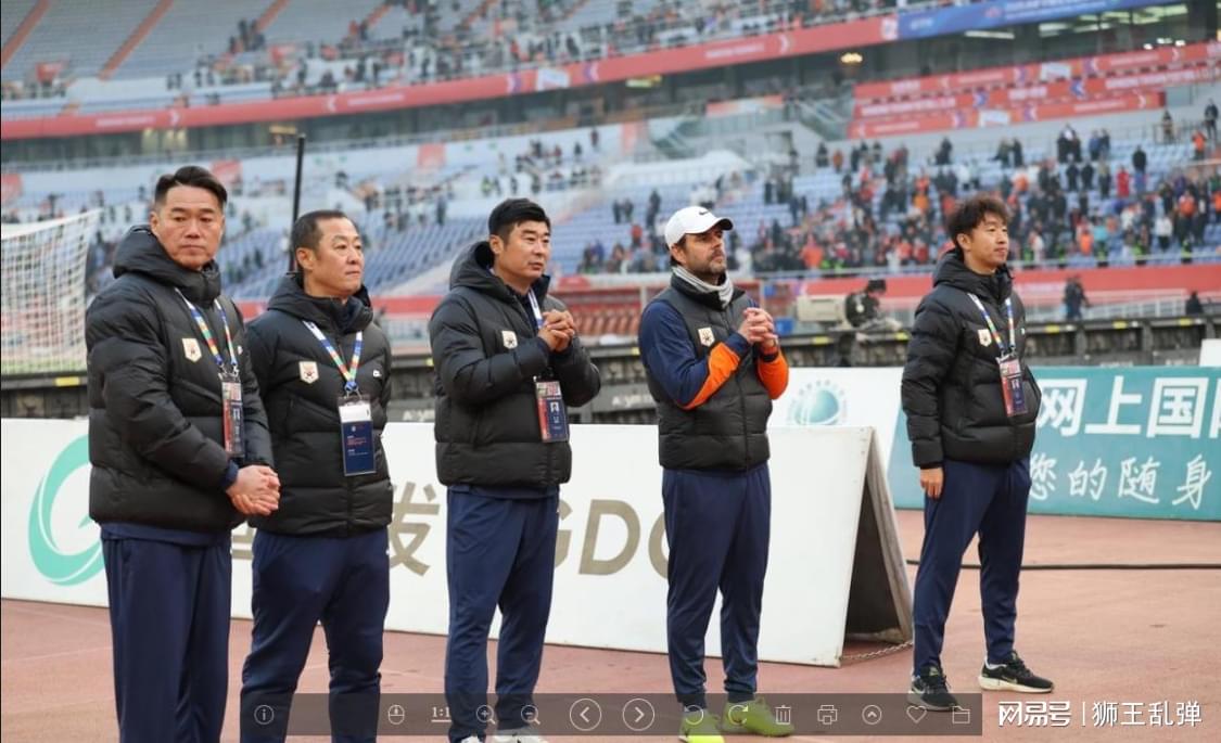 下滑得有点那快，卡塞米罗3次被过全场最高+5次丢失球权