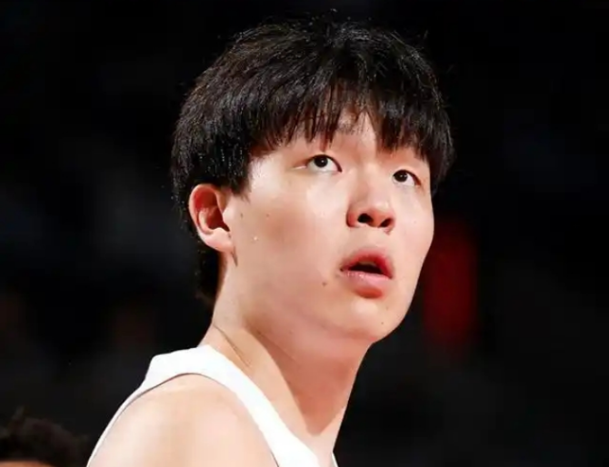 埃弗顿签下切尔西20岁边锋乔治，转会费起价1800万英镑