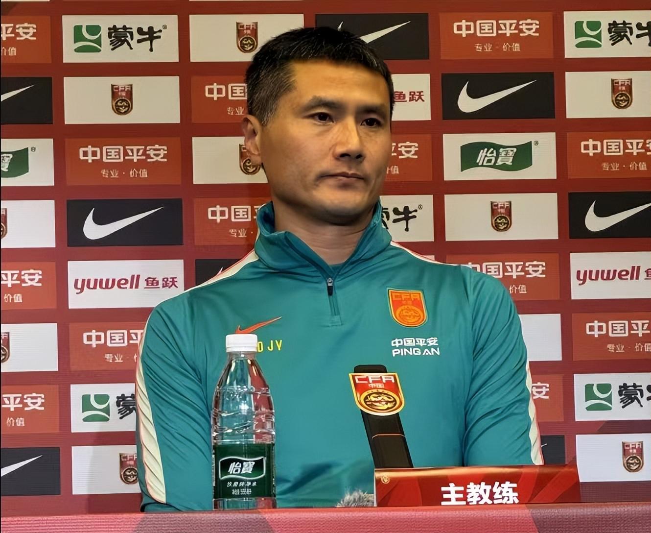 罗马诺:纽卡接近签下阿贾克斯18岁中场斯图尔,总价超2500万欧