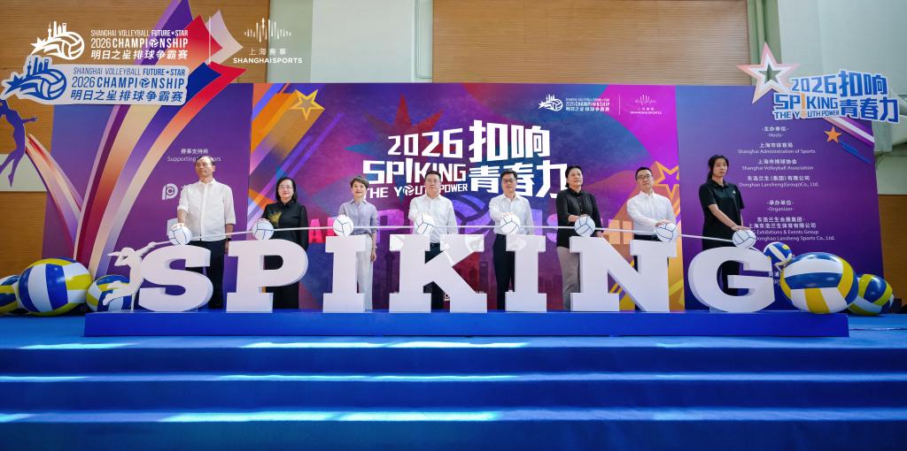 记者:费内巴切仍在和曼城谈阿克转会费,预计700万+150万镑
