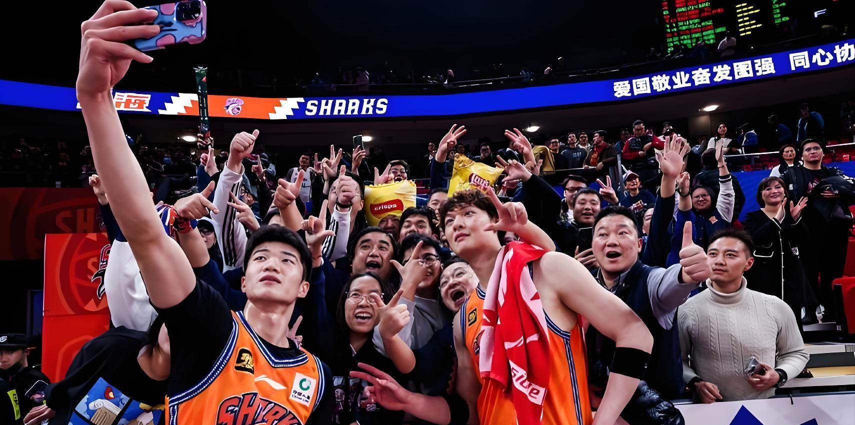 罗马诺:纽卡接近签下阿贾克斯18岁中场斯图尔,总价超2500万欧