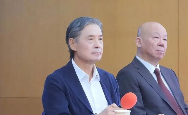 3换1！倒贴首轮签！全队都别防守了