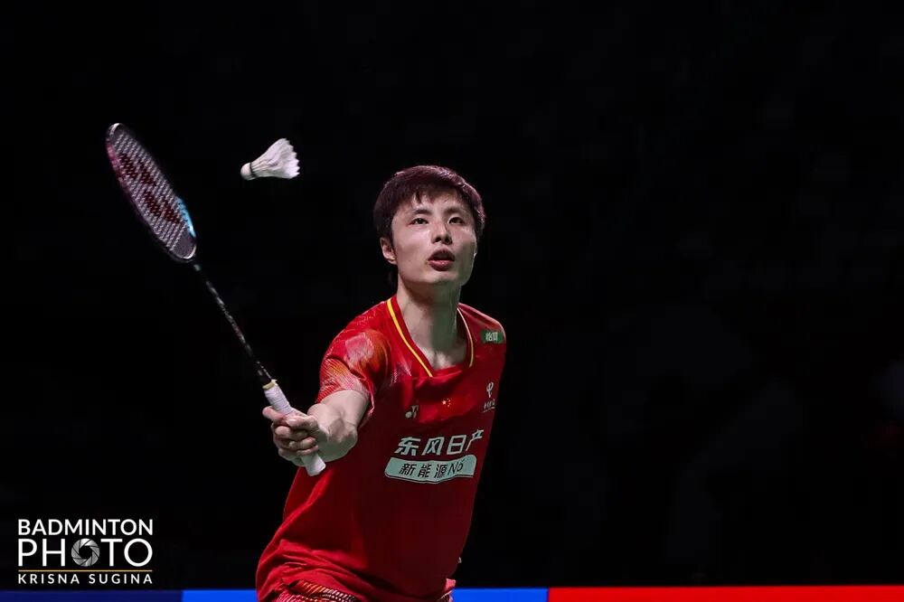 克拉克加公开赛穿球衣遭嘘仍抓鸟
