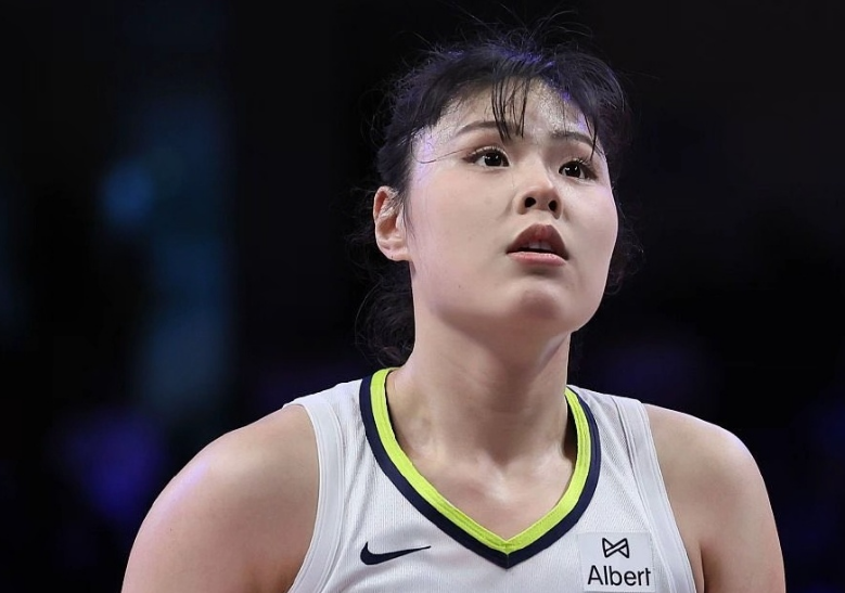 埃弗顿签下切尔西20岁边锋乔治，转会费起价1800万英镑