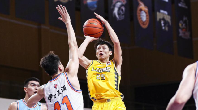 NBA总决赛G5直播:尼克斯3