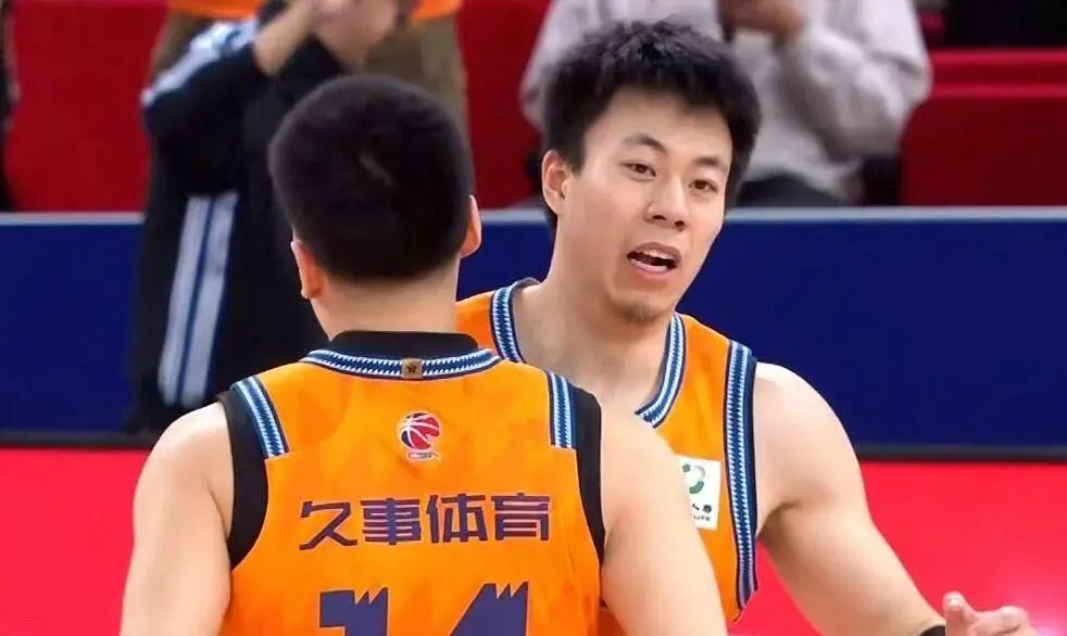 斯普利特接任公牛主帅,开拓者时代落幕