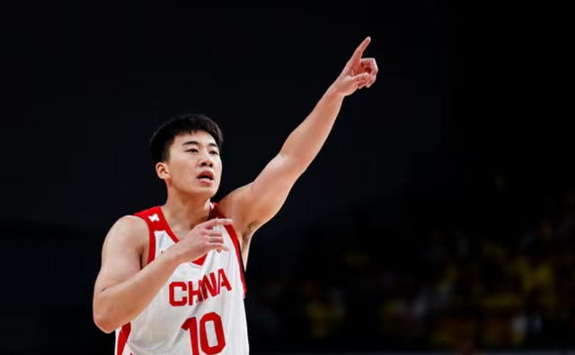 文班亚马坚信马刺能逆转尼克斯