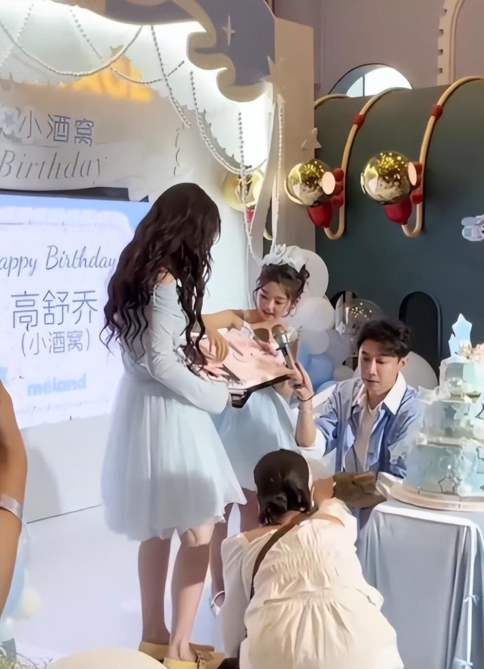 4年2.29亿,福克斯坑苦马刺!老板儿子“赶人”+搭首轮才能送走?