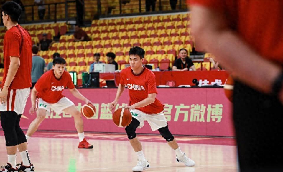 尼克斯树立的残酷建队范本，全联盟29支球队都很难复刻！