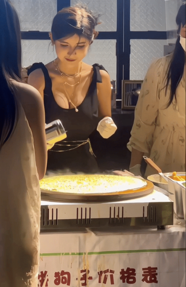 斯图尔特半场狂揽10分10板5帽,追平WNBA历史纪录