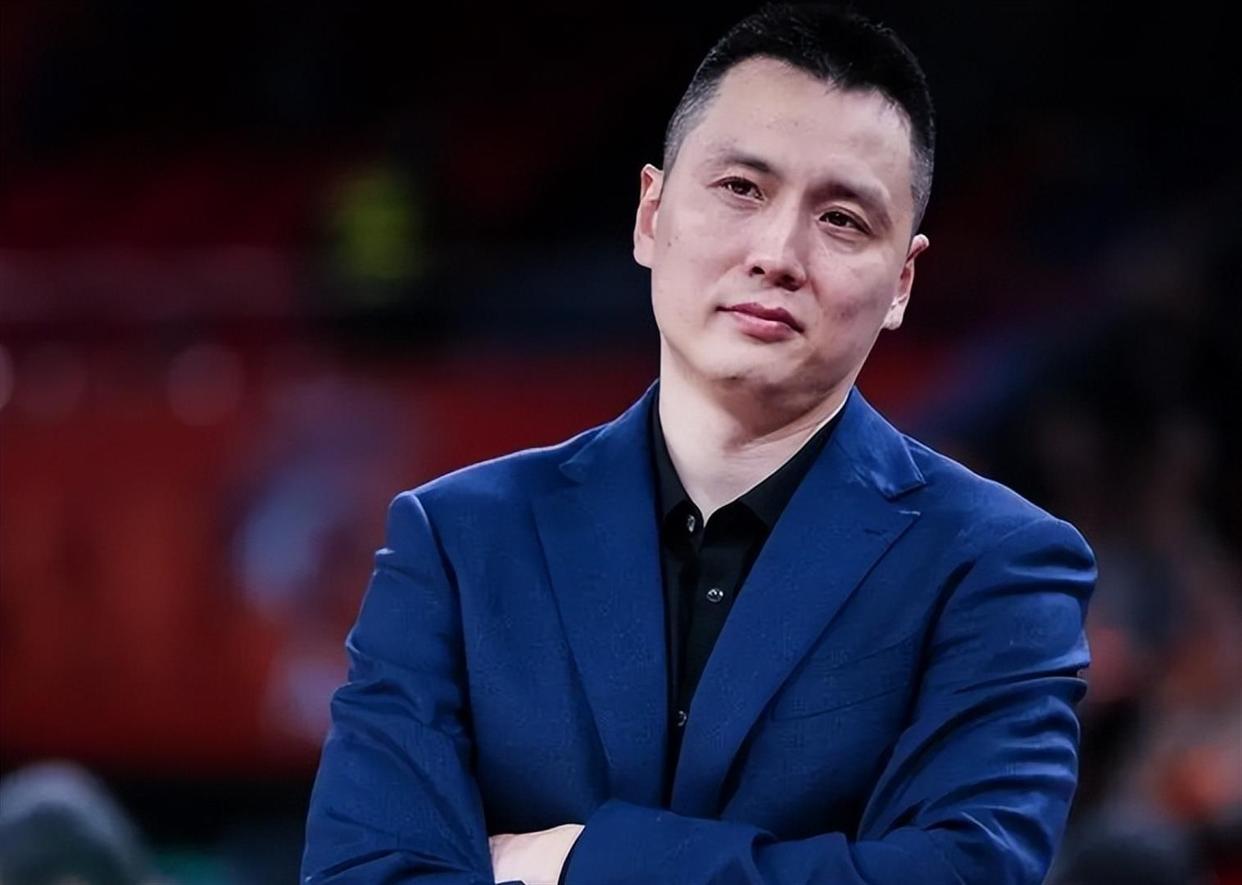 超早期NBA实力榜:马刺领跑,雷霆紧随其后