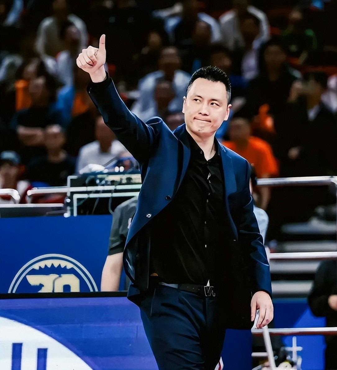 NBA出手了！总决赛G5裁判！果然又是福斯特