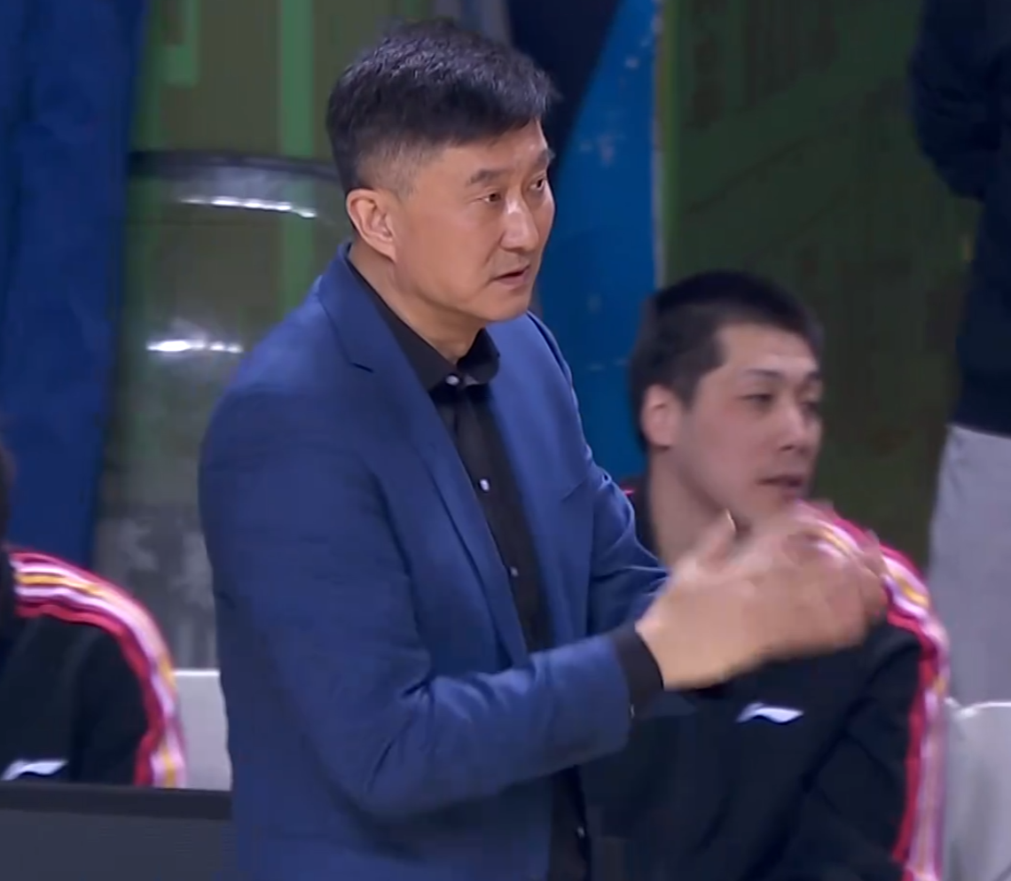 布伦森当选FMVP 尼克斯53年首冠