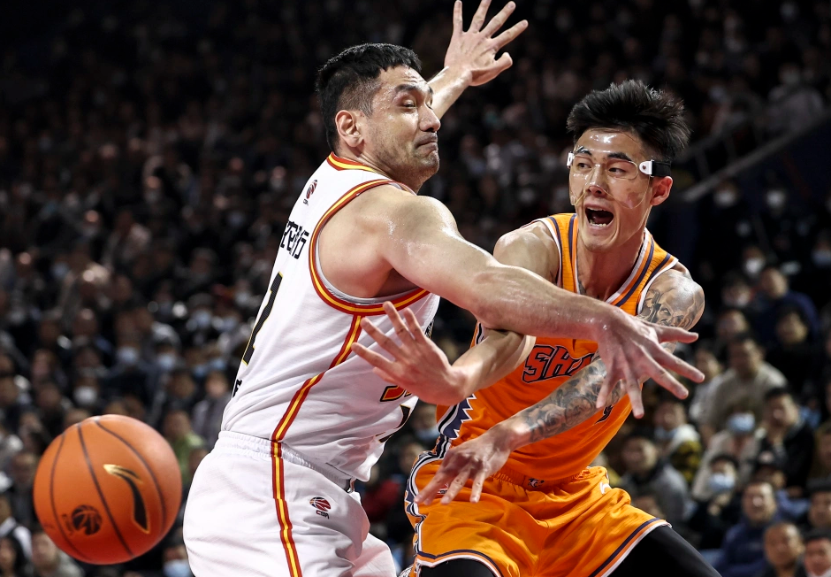 NBA官方总决赛G5裁判报告：漏吹哈珀对布伦森犯规 无碍尼克斯夺冠