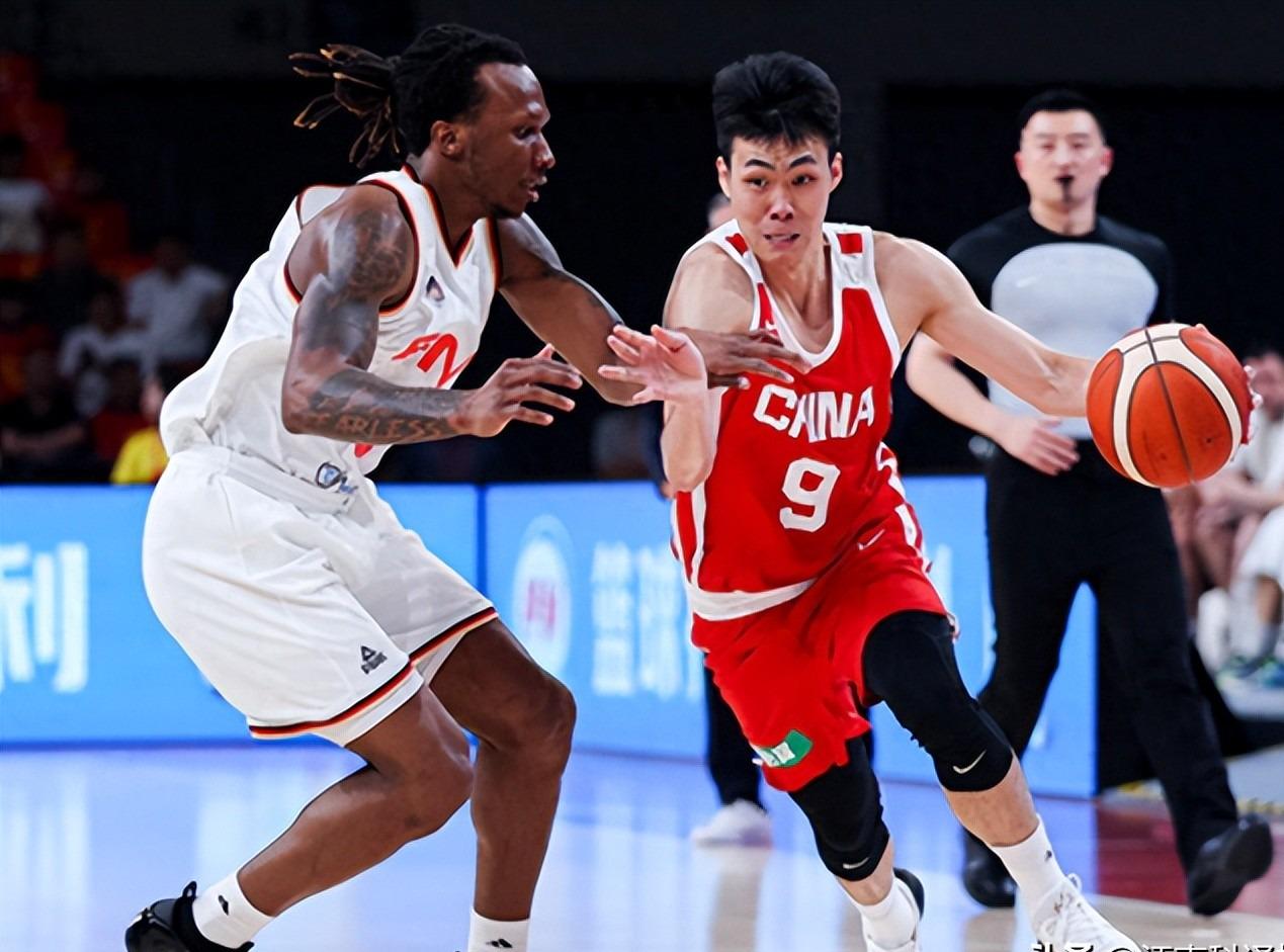 星空体育-尼克斯终结53年冠军荒，续约难题却刚刚开始
