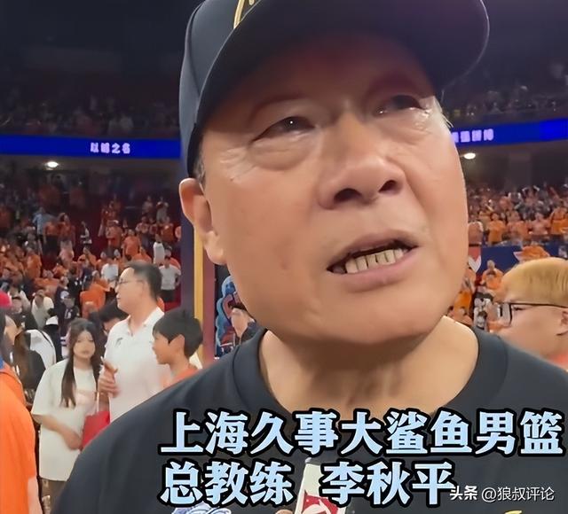 名记交易方案:火箭2主力1首轮换29岁明星!若能达成,首发太豪华