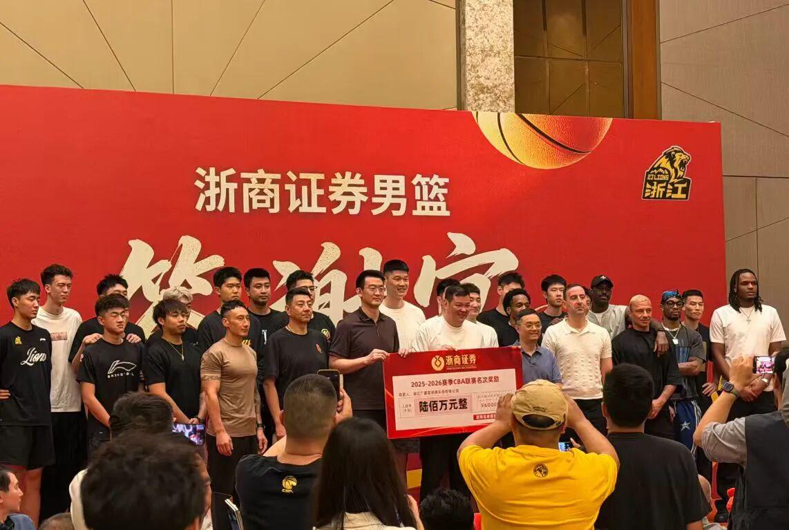 曝凯斯勒与爵士高管关系紧张!湖人机会来了:他是东契奇完美搭档