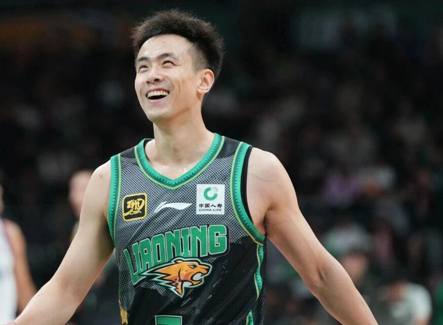 队报：里昂即将签下丹麦中场比斯特鲁普，转会费1000万欧