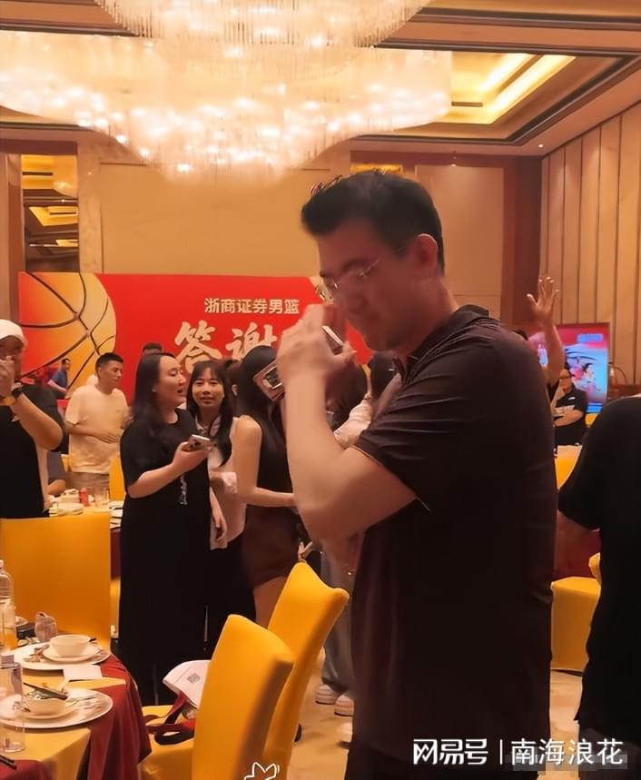 曼联全队对拉什福德回归态度曝光：此前声明令队友失望