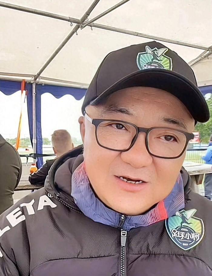 队报:巴黎卖拉莫斯和李刚仁收入破亿,将签阿克利乌舍和迪奥曼德